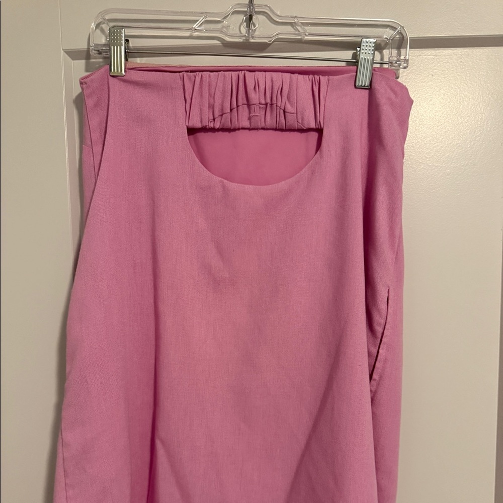 Pink strapless dress